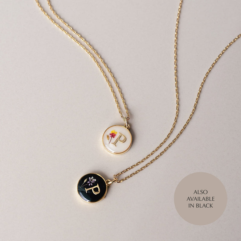 Initial Necklace Letter Q Gold White